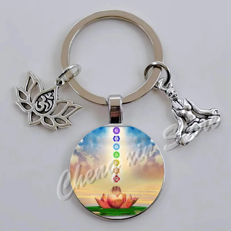 Chakra Mandala Glass Keychain – Indian Buddha Meditation Ornament for Yoga & Spiritual Gifts