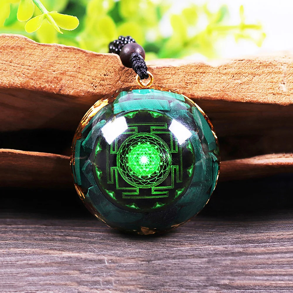 Orgonite Chakra Pendant – EMF Protection & Energy Healing Necklace with Quartz Crystal