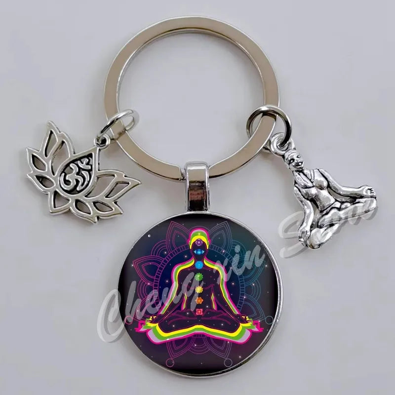 Chakra Mandala Glass Keychain – Indian Buddha Meditation Ornament for Yoga & Spiritual Gifts