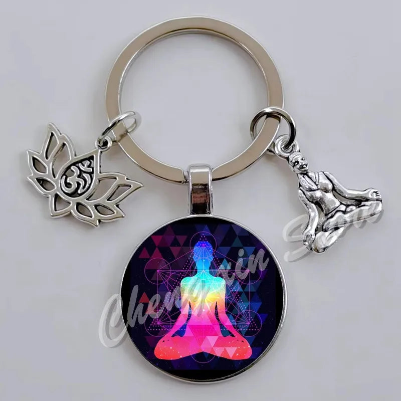 Chakra Mandala Glass Keychain – Indian Buddha Meditation Ornament for Yoga & Spiritual Gifts