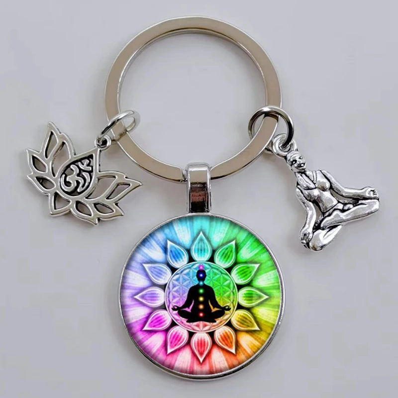 Chakra Mandala Glass Keychain – Indian Buddha Meditation Ornament for Yoga & Spiritual Gifts