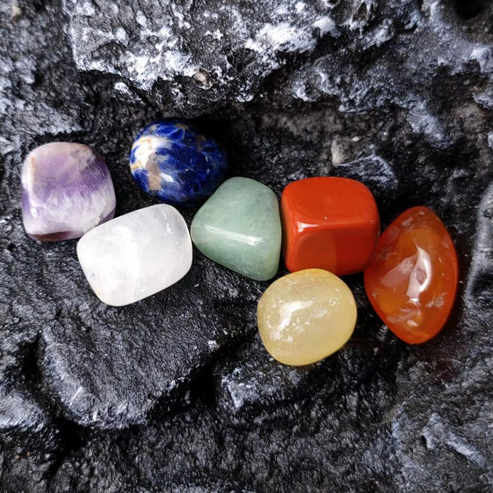 Chakra Healing Crystal Set – 7-Piece Hexagonal Point Gemstones in Gift Box
