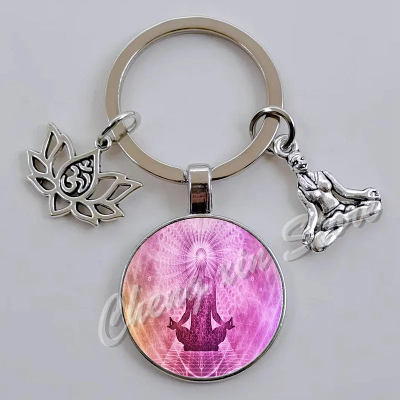 Chakra Mandala Glass Keychain – Indian Buddha Meditation Ornament for Yoga & Spiritual Gifts
