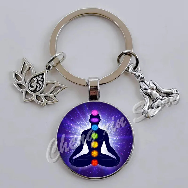 Chakra Mandala Glass Keychain – Indian Buddha Meditation Ornament for Yoga & Spiritual Gifts