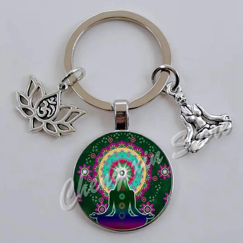 Chakra Mandala Glass Keychain – Indian Buddha Meditation Ornament for Yoga & Spiritual Gifts